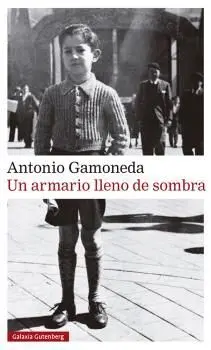 Un Armario Lleno de Sombra